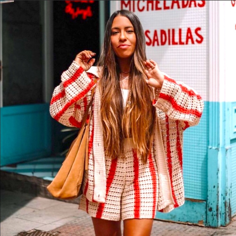 Zara 2 pc Knit sweater and shorts